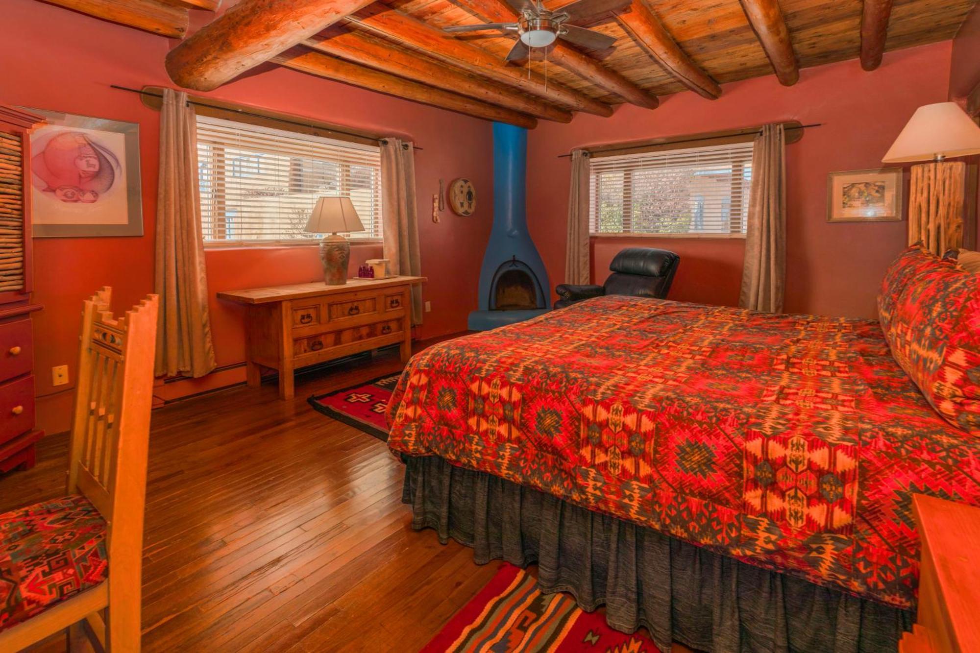Casa Benavides Inn Таос Экстерьер фото