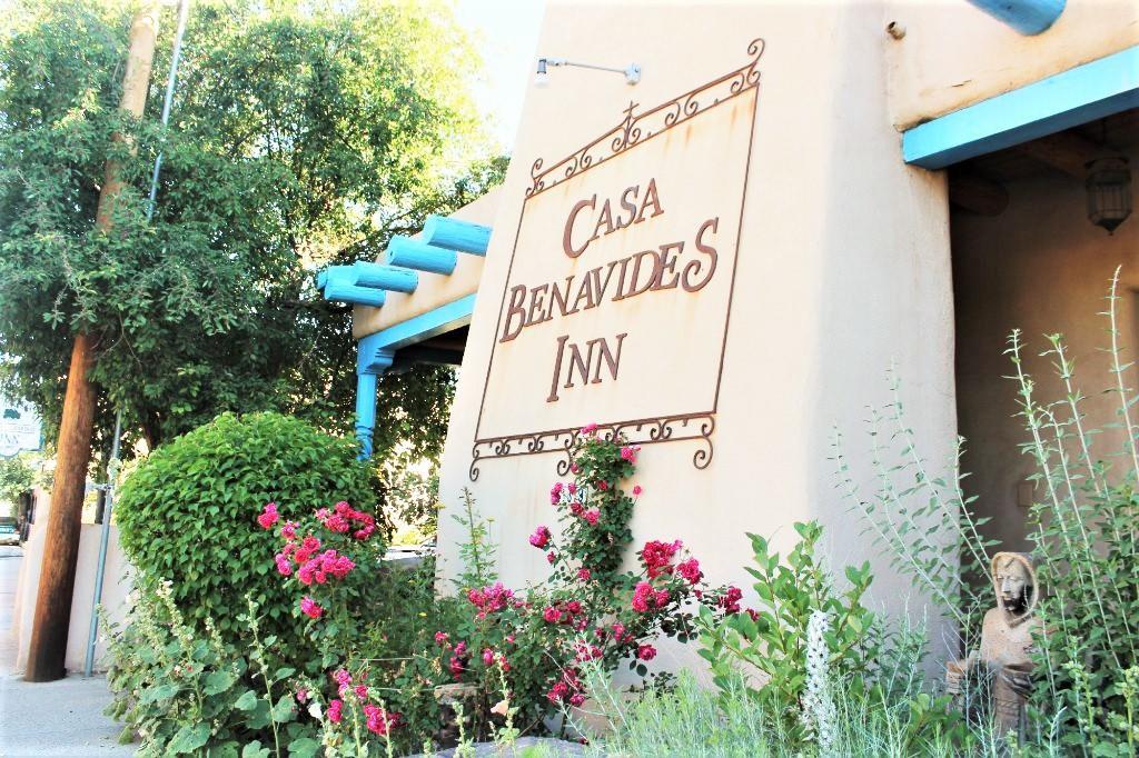 Casa Benavides Inn Таос Экстерьер фото